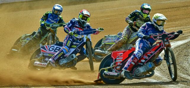 Velká Británie postoupila do finále juniorského šampionátu družstev do 23 let Velká Británie postoupila do finále juniorského šampionátu družstev do 23 let