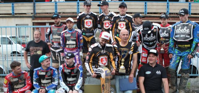 Pardubice zvítězily ve druhém závodě extraligy družstev