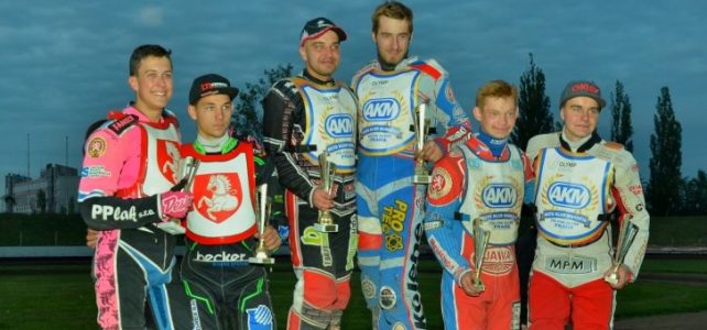 MČR Juniorských družstev – Slaný MČR Juniorských družstev – Slaný