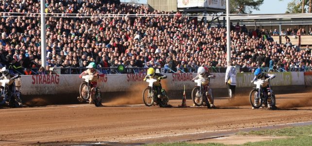 Vážení sportovní přátelé, děkujeme Vážení sportovní přátelé, děkujeme