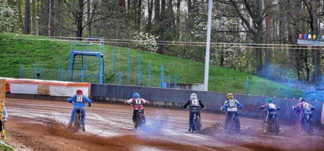 Svítkovský plochodrážní stadion zahajuje sezónu